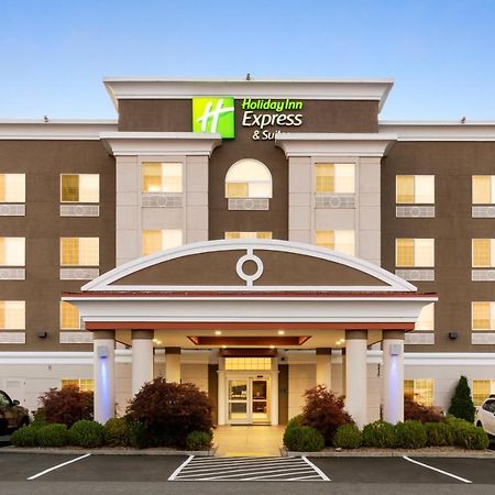 Holiday Inn Express & Suites Klamath Falls Central By Ihg Exterior photo
